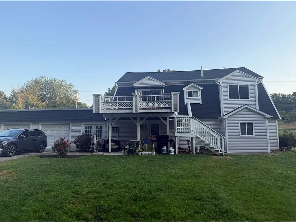 2 Jacob Ave #1