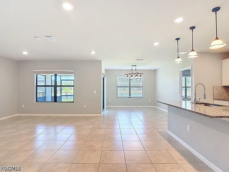 16056 Enclaves Cove Dr — Photo 5
