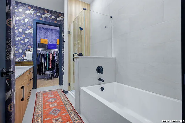 719 E Locust St #4107 — Photo 37