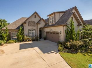 248 Strathaven Ln, Pelham, AL 35124