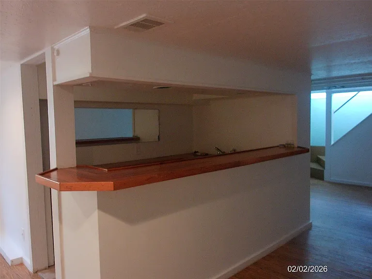 4619 Avenue S — Photo 26