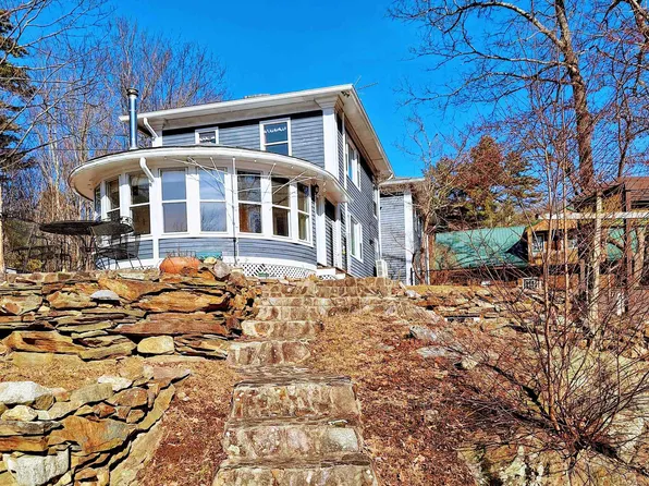 71 Hackleboro Road, Canterbury, NH 03224