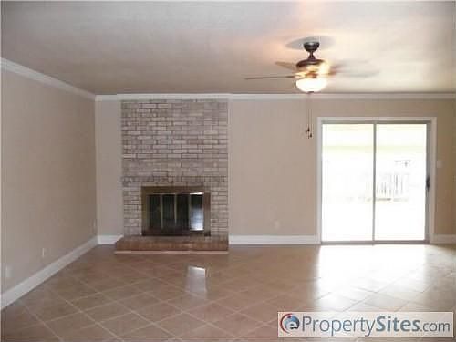 4th image of 2812 Sissinghurst Dr