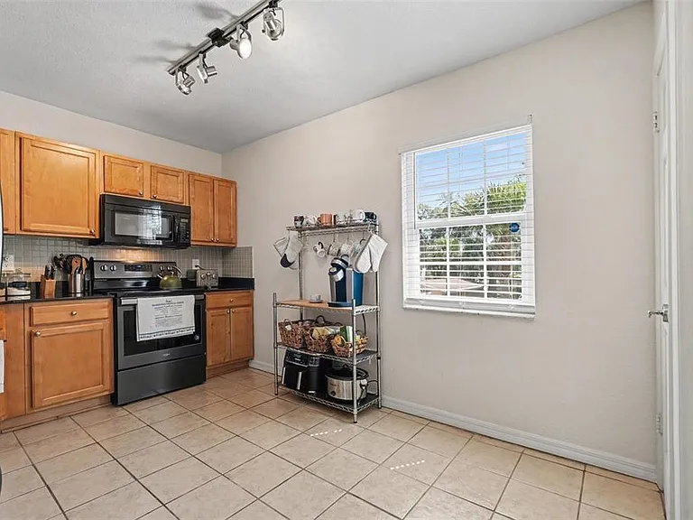 10346 Carrollwood Ln #178 — Photo 12