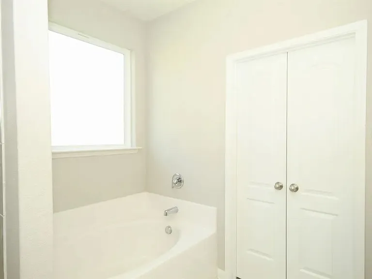 2136 Mulberry Dr — Photo 15