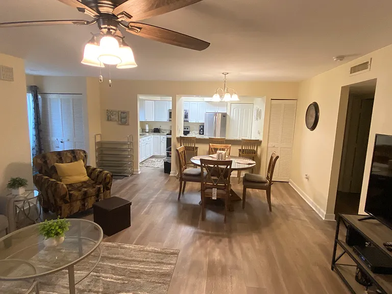 5673 Ashton Lake Dr — Photo 29