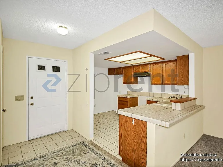 11684 Ash St — Photo 6