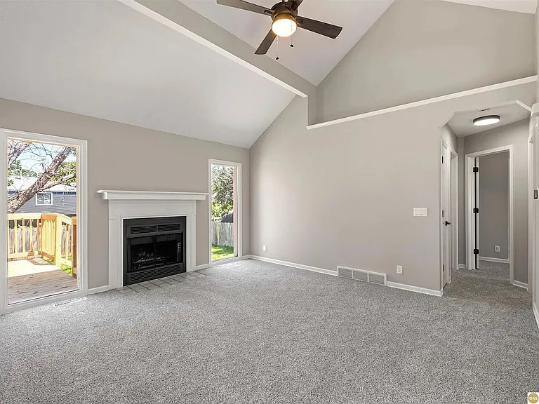 14614 Borman St — Photo 3