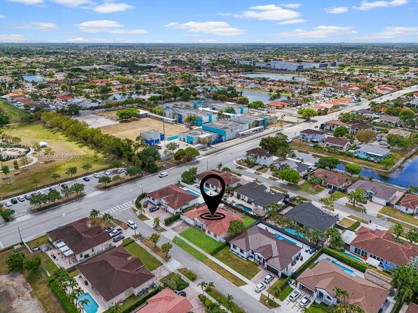 16218 SW 48th Ter, Miami, FL 33185