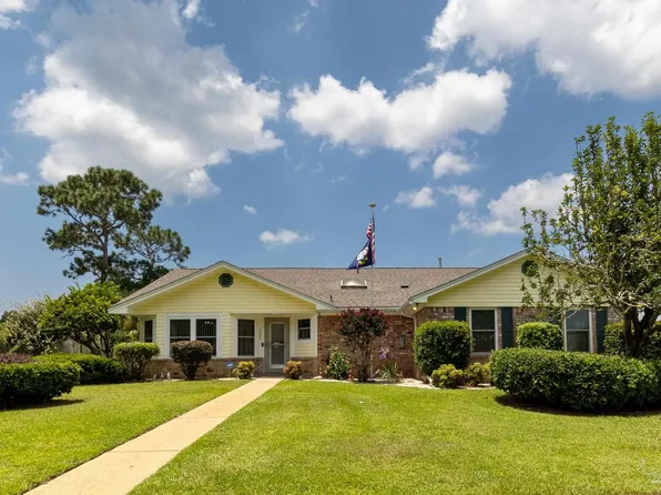 2025 W Indies Dr, Pensacola, FL 32506