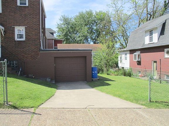5th image of 1499 Beaver Rd