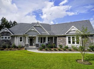 349 N Crow Creek Dr, Calabash, NC 28467