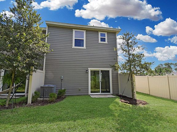 4th image of 19 Pittman Ct