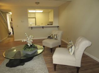 504 Lazy Creek Cir #102, Fullerton, CA 92831