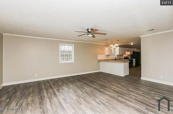 3235 Santee St — Photo 7