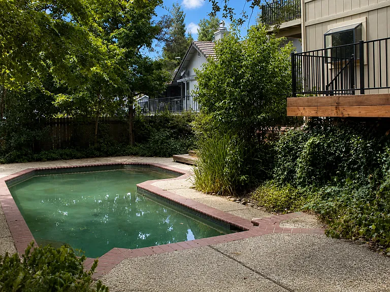11090 Rosemary Dr — Photo 8