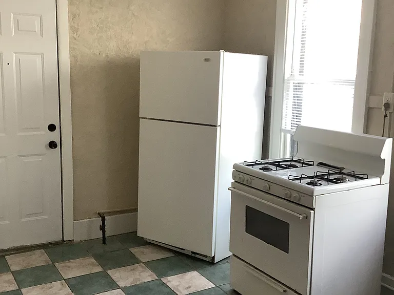 905 NE Madison Ave #1 — Photo 15