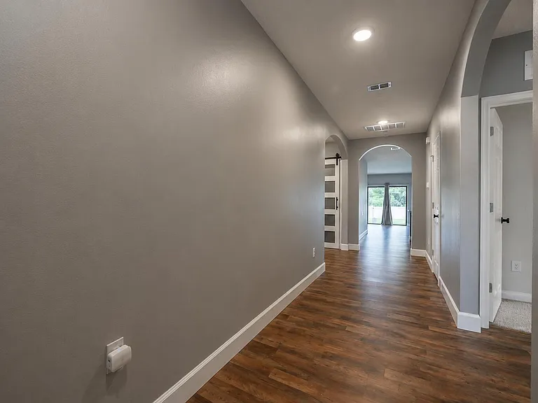 927 Remington Green Dr SE — Photo 10