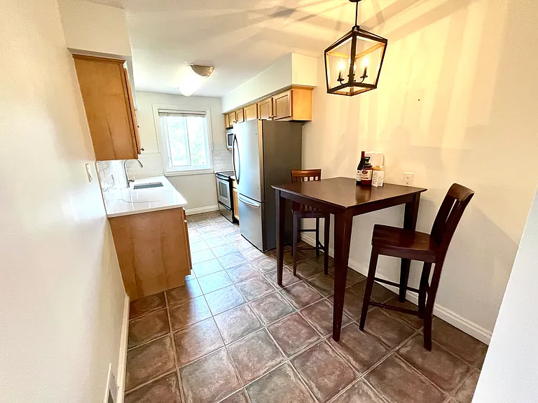 315 N Eton St #D — Photo 15