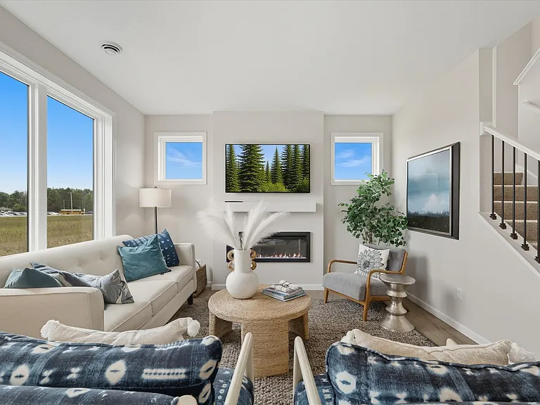 3472 Knightsbridge Trl N — Photo 9