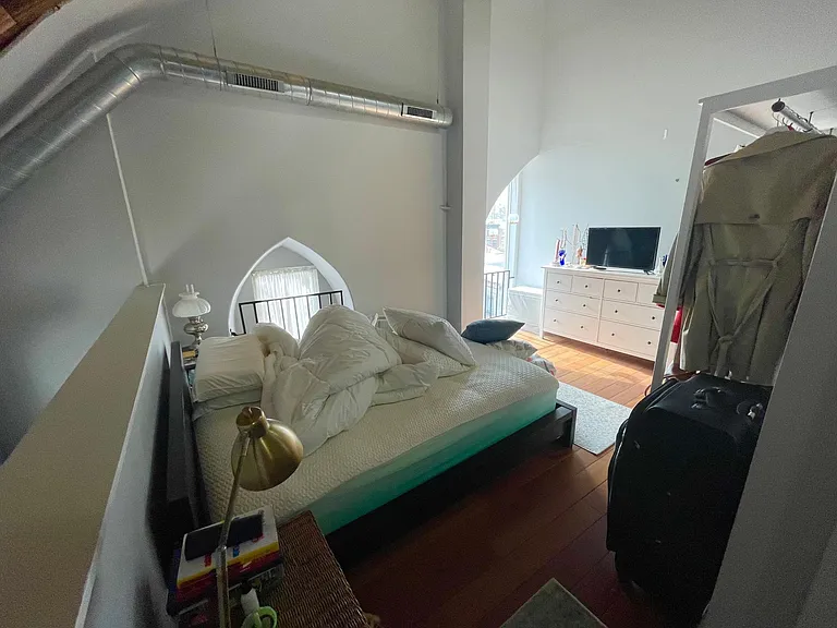 1236-44 E Columbia Ave #11 — Photo 17