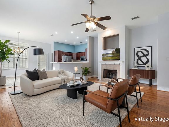 3rd image of 1841 Acorn Ridge Trl