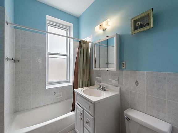 4th image of 1855 A C Powell Blvd APT 6A