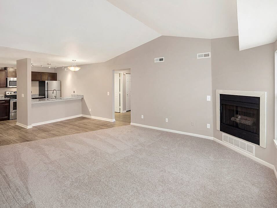 525 W Highland Rd # 302, photo 7