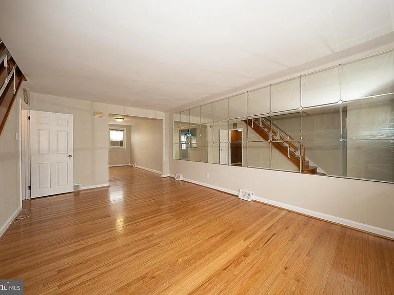 130 Ivy Ct — Photo 21