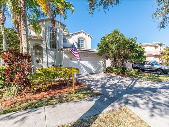 4th image of 1238 NW 170th Ave
