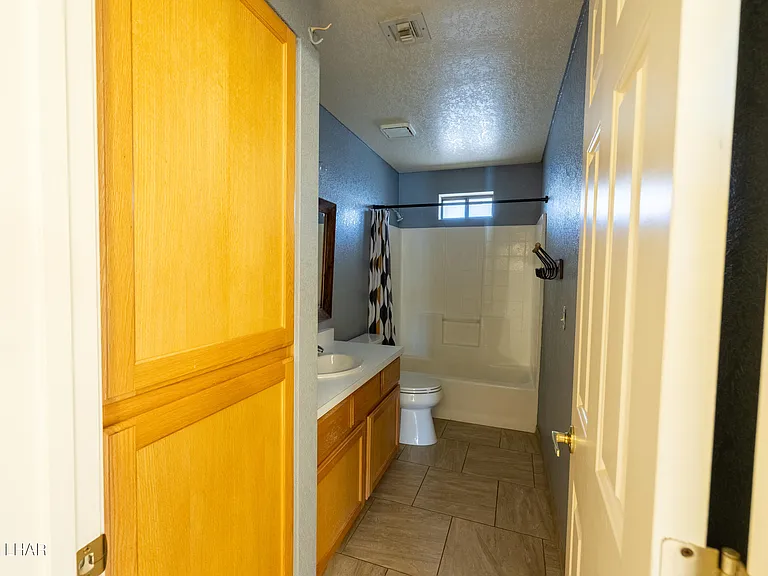 1582 Brodie Dr — Photo 13