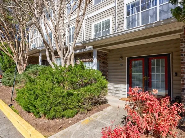 2700 Pine Tree Rd NE Unit 4006, Atlanta, GA 30324
