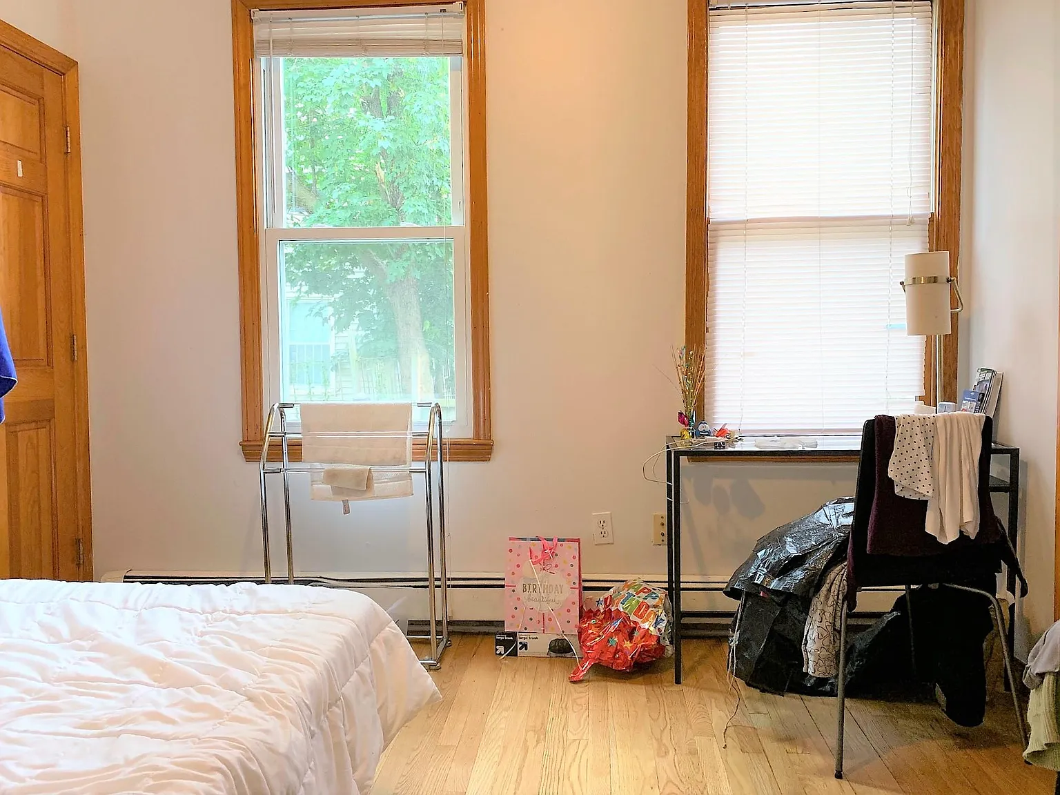 5 bed, 1600 sqft, $4,500 — Photo 3