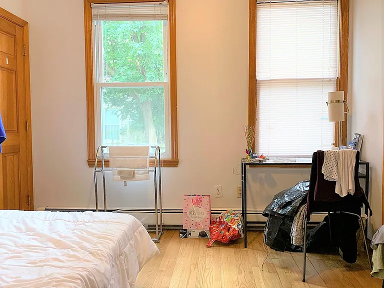 13 Pratt St #1 — Photo 3