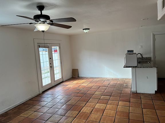 4th image of 6725 W Medlock Dr