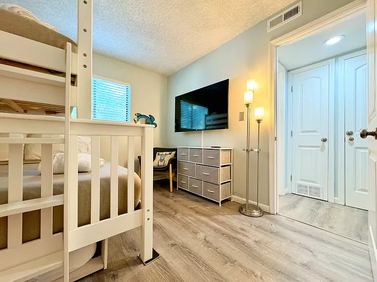 45 Folly Field Rd #18A — Photo 10