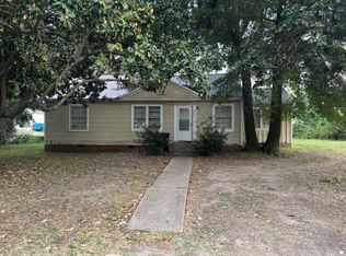2207 Short St, Greenville, MS 38703