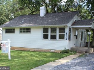 1506 Farr Rd, Rockville, MD 20851