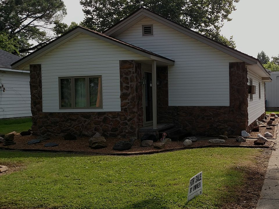 1st image of 608 Bush Avenue