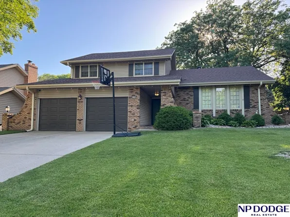 2322 S 147th St, Omaha, NE 68144