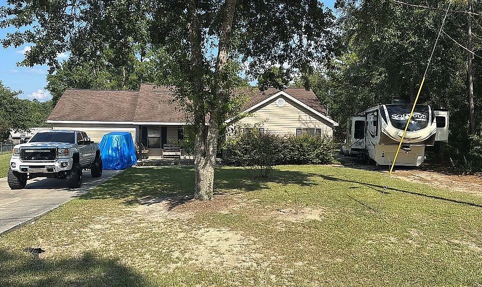 2nd image of 939 Dogwood Dr