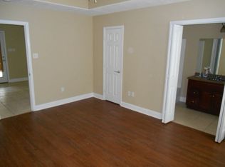 624 10th St, Lake Charles, LA 70601