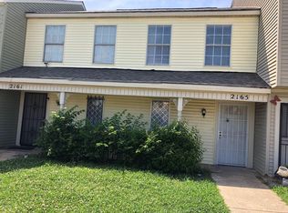 2165 Aspen St, Dallas, TX 75227