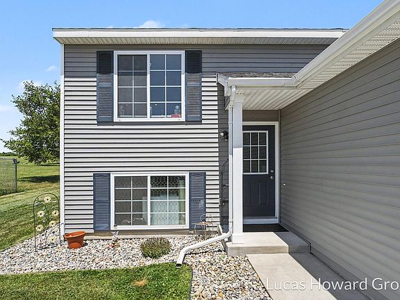 2nd image of 6791 Sydney St