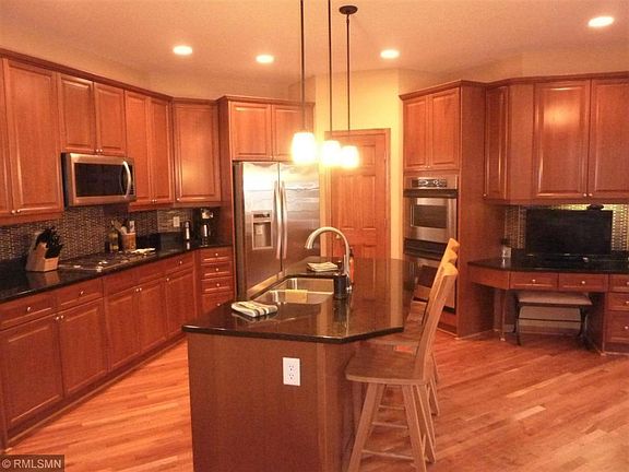 3rd image of 4525 Kimberly Ct N