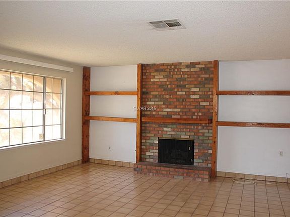 4th image of 3710 Crellin Cir
