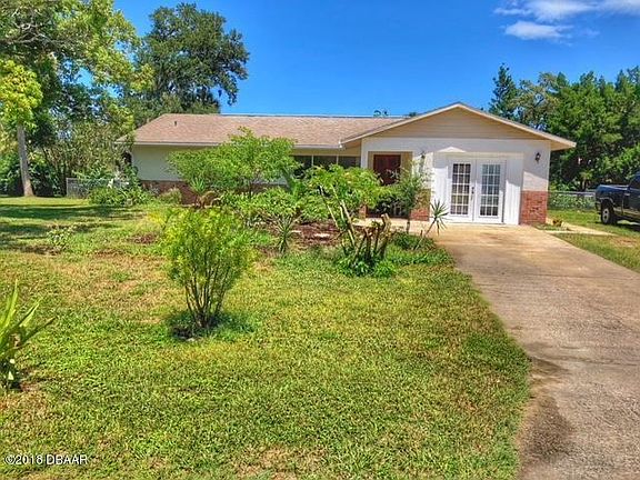 4th image of 1871 Travelers Palm Dr