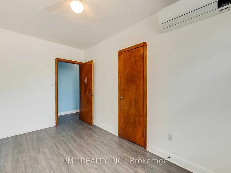 58 Leyton Ave #6 — Photo 10