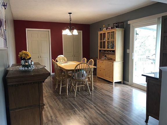5th image of 5415 Stone Hill Dr