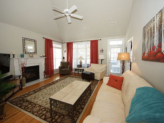 4th image of 12012 Kelston Green Ct